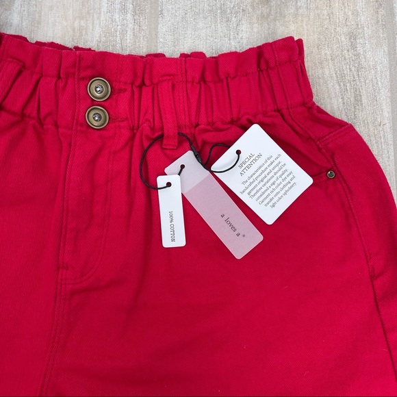 NWT A Loves A Raw Cut Denim Paperback Jean Shorts - Picture 2 of 13